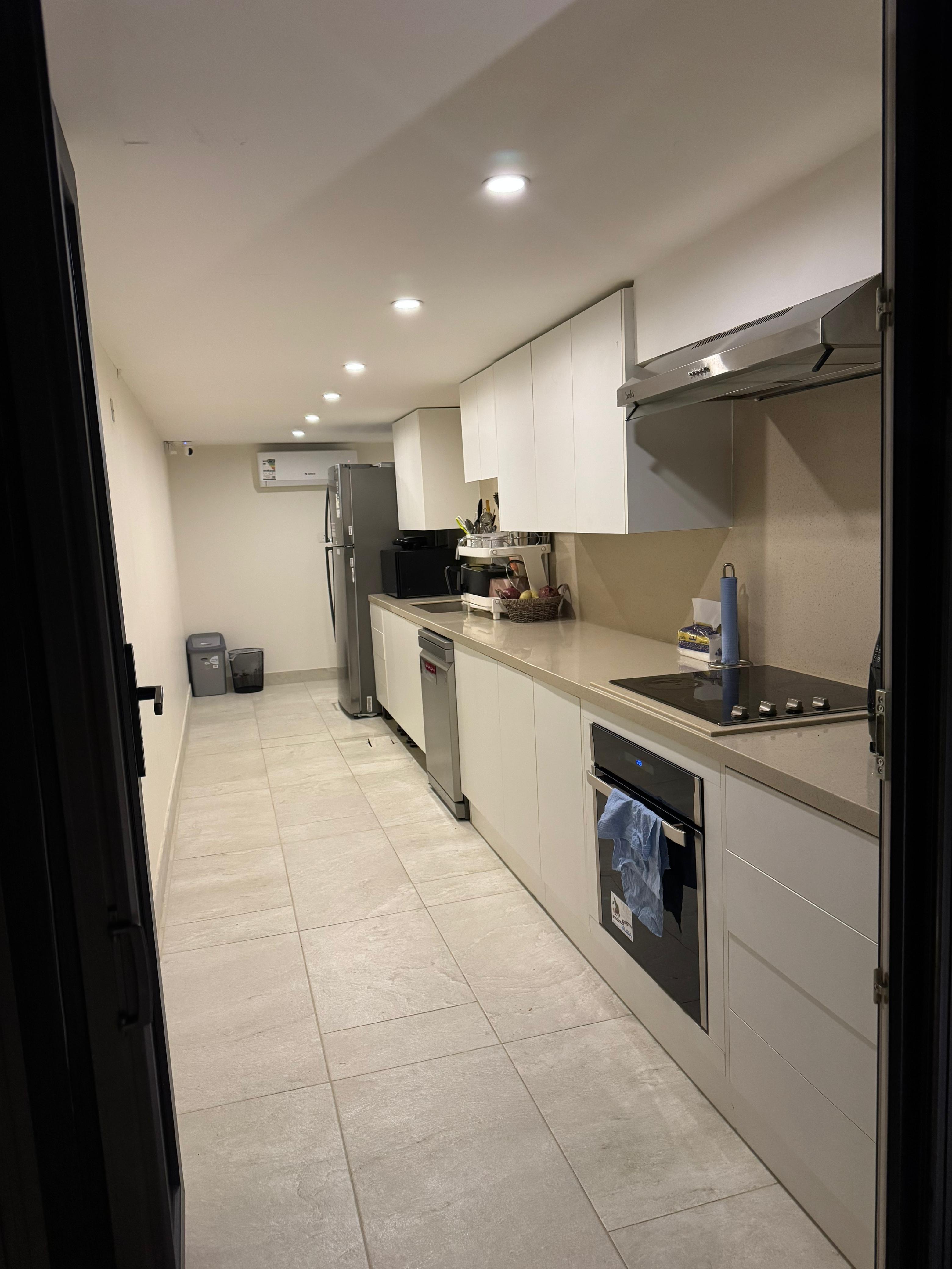 🏰 **Modern Luxury Villa | Sidra District – Roshn**    🏡 Villa C10 (Ghusoon) – Fully Independent